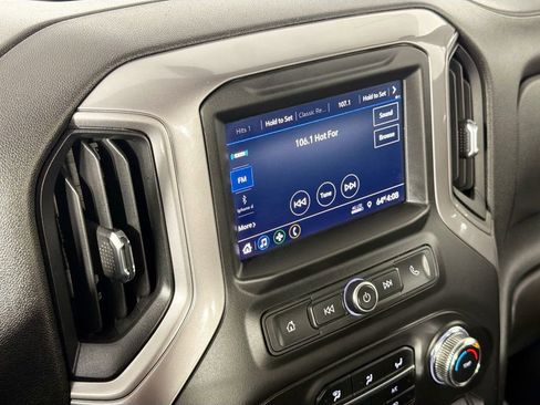 Used 2021 GMC Sierra 1500 Base w/ Sierra Value Package image 14