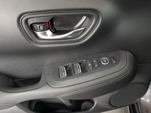 Used 2023 Honda HR-V EX-L image 15