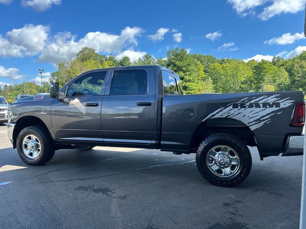 Used 2025 RAM 2500 Tradesman AWD/4WD image 4