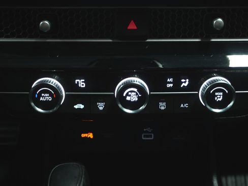 Used 2024 Honda Civic Sport image 17