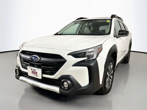 Used 2024 Subaru Outback Limited AWD/4WD image 4