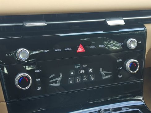 Used 2025 Genesis G80 2.5T image 23