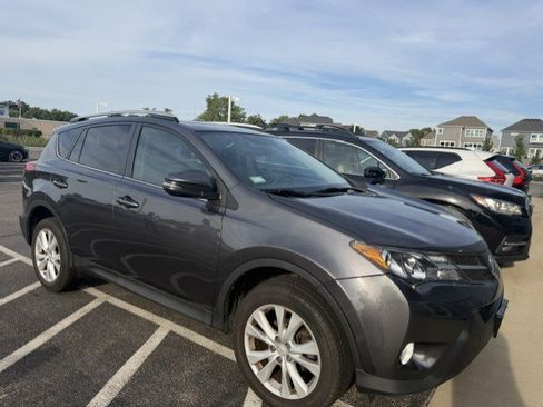 Used 2013 Toyota RAV4 Limited AWD/4WD image 4
