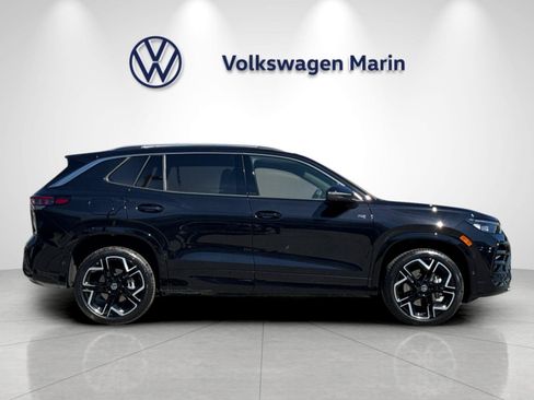 New 2026 Volkswagen Tiguan SEL R-Line AWD/4WD image 6