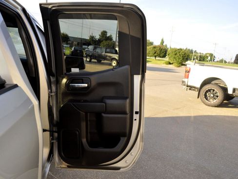 Used 2019 Chevrolet Silverado 1500 LT w/ All-Star Edition image 24