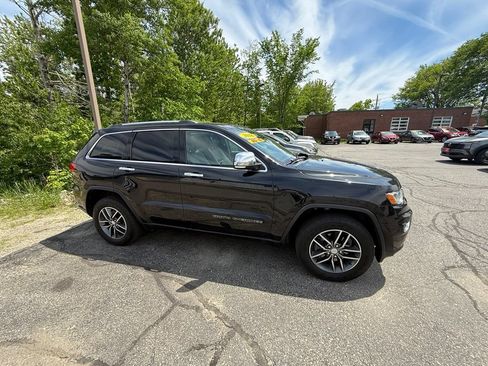 Used 2018 Jeep Grand Cherokee Limited AWD/4WD image 5