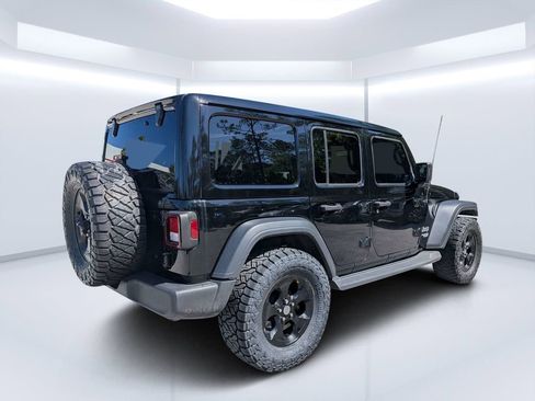 Used 2021 Jeep Wrangler Unlimited Sport w/ Sun And Sound Package AWD/4WD image 3