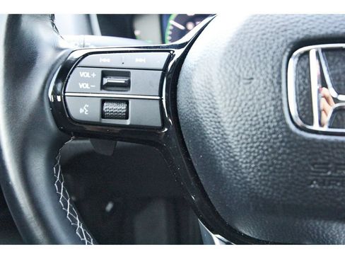 Used 2025 Honda Civic Sport image 18