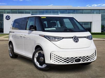 New 2025 Volkswagen ID. Buzz Pro S