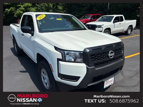 Certified 2025 Nissan Frontier S AWD/4WD image 1