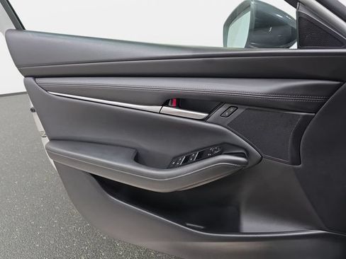 Used 2024 MAZDA MAZDA3 s FWD image 27