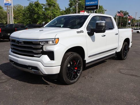 New 2026 Chevrolet Silverado 1500 High Country w/ Technology Package AWD/4WD image 22