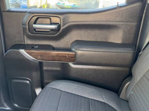 Used 2021 GMC Sierra 1500 SLE RWD image 32