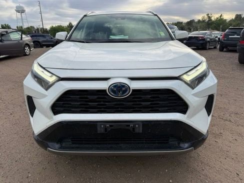 Used 2022 Toyota RAV4 SE w/ Convenience Package AWD/4WD image 9