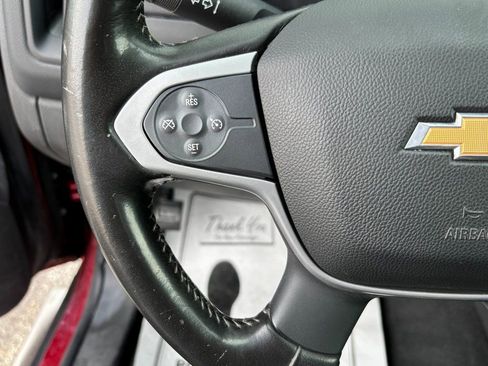 Used 2021 Chevrolet Colorado LT w/ LT Convenience Package AWD/4WD image 11