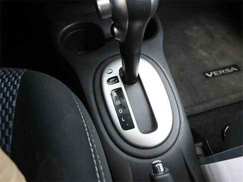 Used 2014 Nissan Versa Note SV w/ SL Package image 18