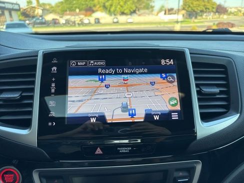 Used 2018 Honda Pilot Elite image 28