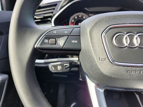 Certified 2025 Audi Q3 2.0T Premium Plus image 15