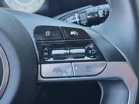 Used 2024 Hyundai Elantra SEL w/ Convenience Package FWD image 24