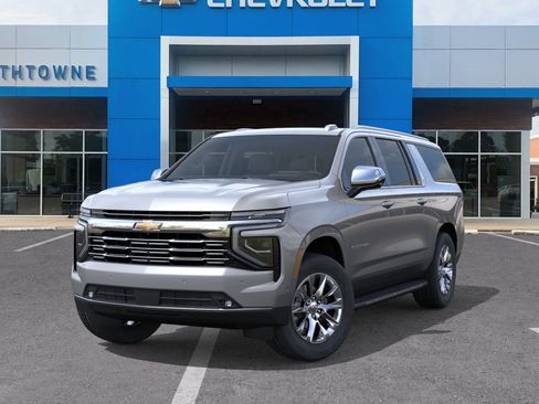 New 2026 Chevrolet Suburban Premier image 30