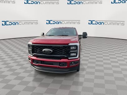 New 2026 Ford F250 Lariat w/ Black Appearance Package