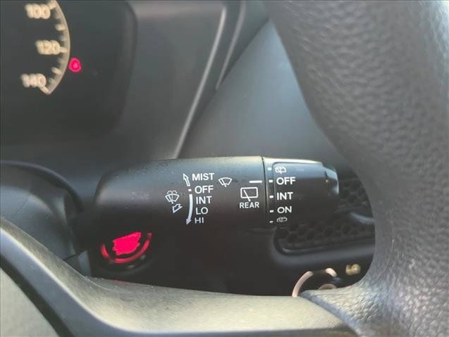 Used 2025 Honda HR-V LX image 18