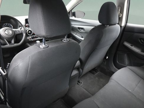 Used 2025 Nissan Sentra S FWD image 38