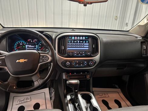 Used 2018 Chevrolet Colorado LT AWD/4WD image 20