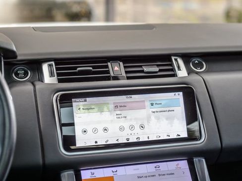 Used 2018 Land Rover Range Rover Sport HSE image 33