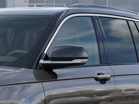 New 2025 Jeep Grand Cherokee Summit image 14