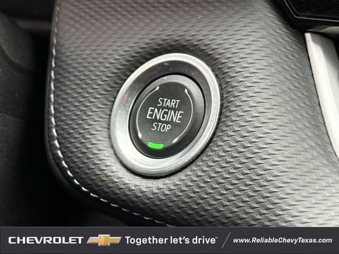 Used 2025 Chevrolet Equinox LT image 24