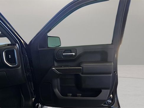 Used 2021 Chevrolet Silverado 1500 LTZ image 21