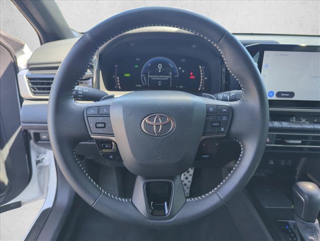 Used 2025 Toyota Camry SE w/ Multimedia Upgrade Package FWD image 13