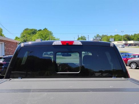 Used 2021 Ford F150 Lariat w/ Equipment Group 502A High AWD/4WD image 13