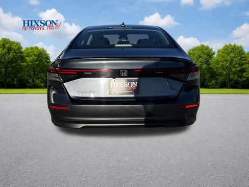 Used 2023 Honda Accord EX image 6