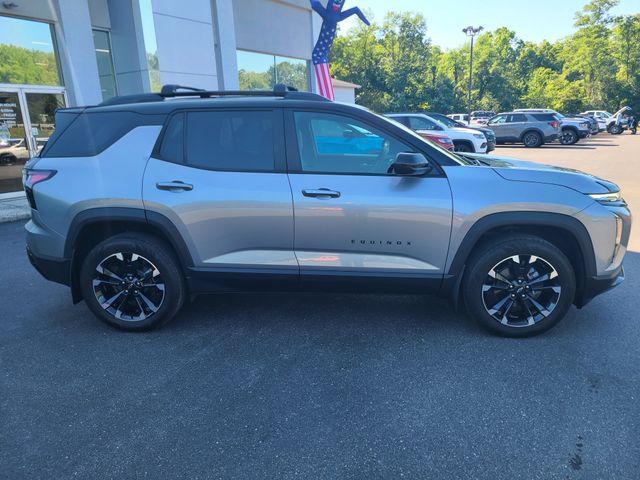 Used 2025 Chevrolet Equinox RS AWD/4WD image 7