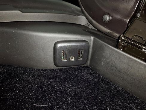 Used 2018 Chevrolet Corvette Z06 image 25