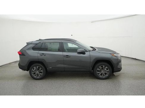 Used 2023 Toyota RAV4 XLE Premium AWD/4WD image 14