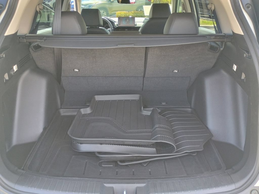 Used 2025 Honda CR-V EX-L image 18