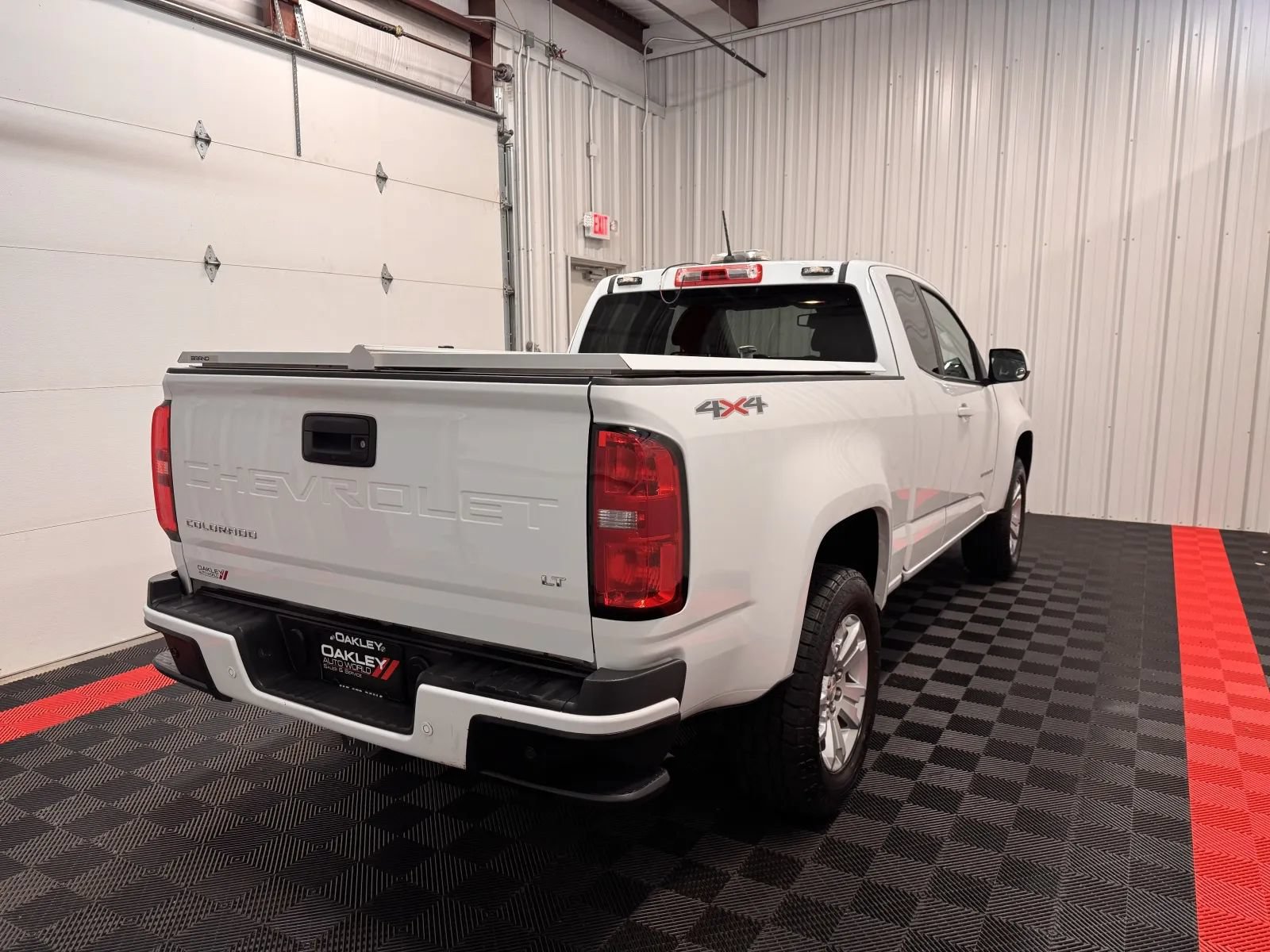 Used 2022 Chevrolet Colorado LT w/ Fleet Safety Package AWD/4WD image 4