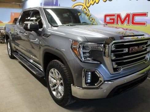 Used 2021 GMC Sierra 1500 SLT w/ SLT Premium Plus Package AWD/4WD image 3