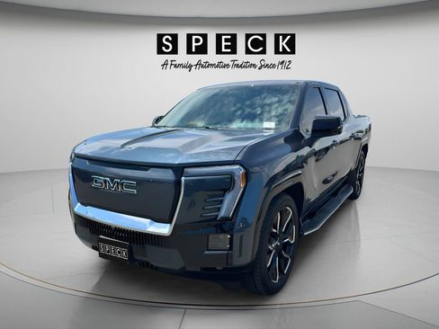 Used 2025 GMC Sierra EV Denali AWD/4WD image 1