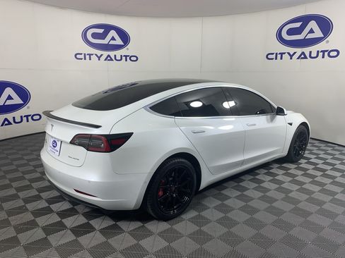 Used 2020 Tesla Model 3 Long Range AWD/4WD image 3