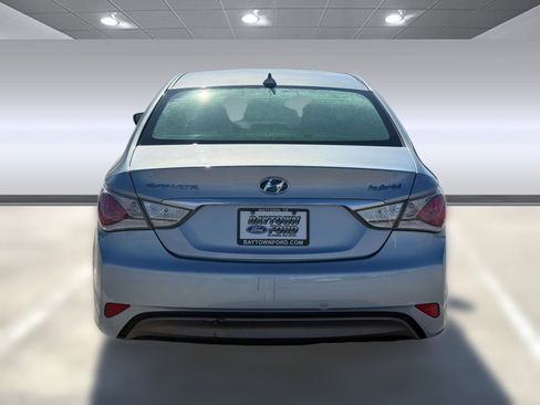 Used 2013 Hyundai Sonata 4dr Sdn image 10
