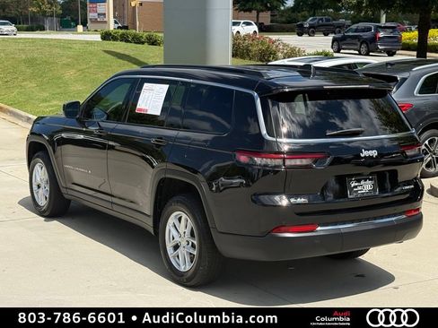 Used 2025 Jeep Grand Cherokee L Laredo RWD image 11