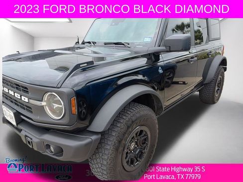 Used 2023 Ford Bronco Black Diamond w/ Sasquatch Package AWD/4WD image 1