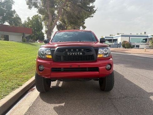 Used 2010 Toyota Tacoma 4x4 Double Cab w/ SR5 Pkg #2 image 9