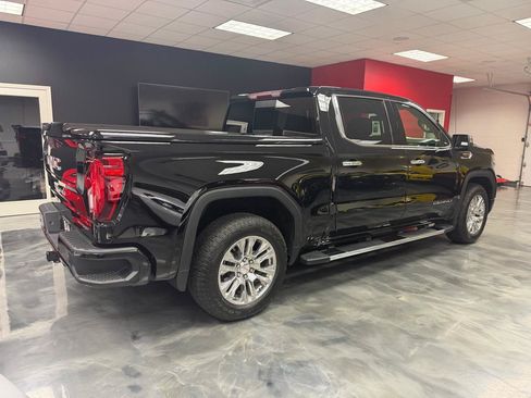 Used 2021 GMC Sierra 1500 Denali w/ Driver Alert Package II AWD/4WD image 8