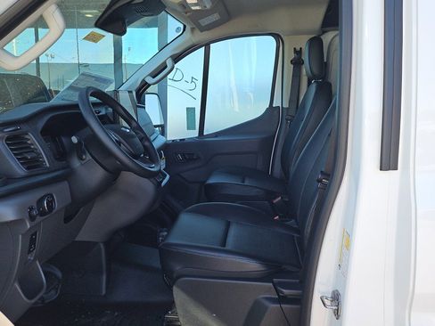 New 2026 Ford Transit 250 Low Roof RWD image 7