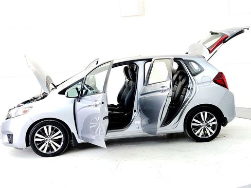 Used 2017 Honda Fit EX-L image 10